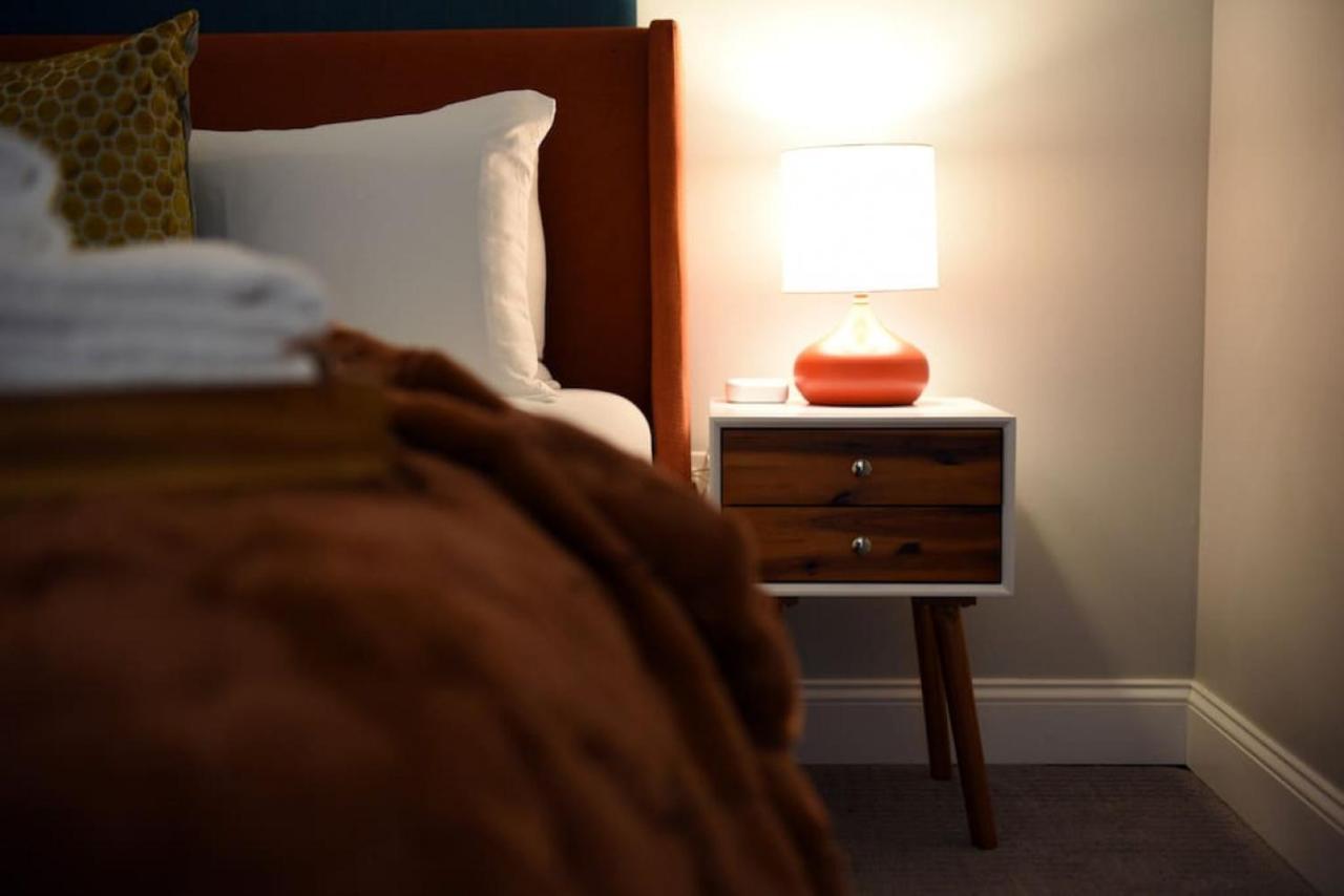 Hostwise Stays - The Washington At Chatham - Free Parking, Private Gym, Skyline Views! Pittsburgh Exterior foto