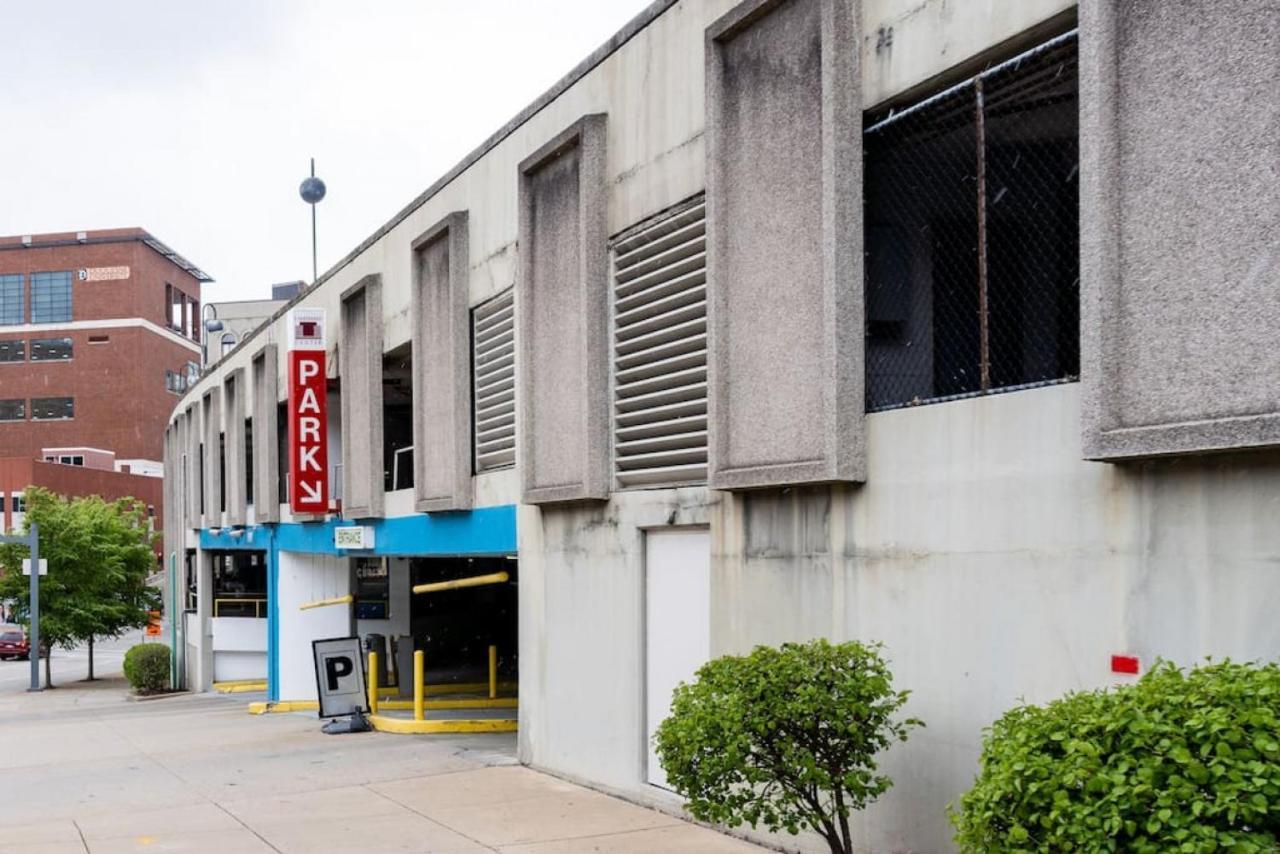 Hostwise Stays - The Washington At Chatham - Free Parking, Private Gym, Skyline Views! Pittsburgh Exterior foto