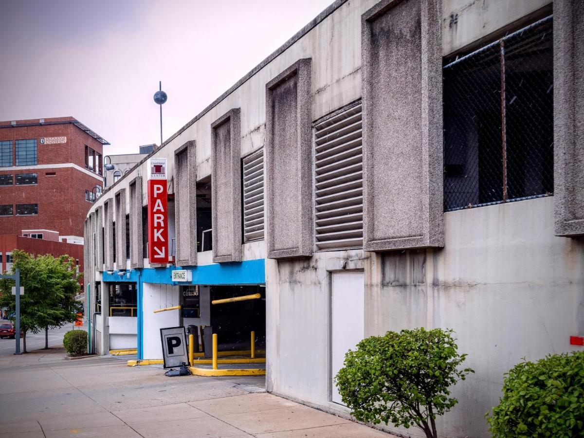 Hostwise Stays - The Washington At Chatham - Free Parking, Private Gym, Skyline Views! Pittsburgh Exterior foto